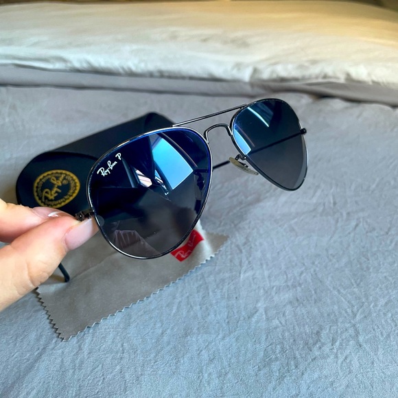 Ray Ban sunglasses in black / unisex OS - Picture 4 of 4